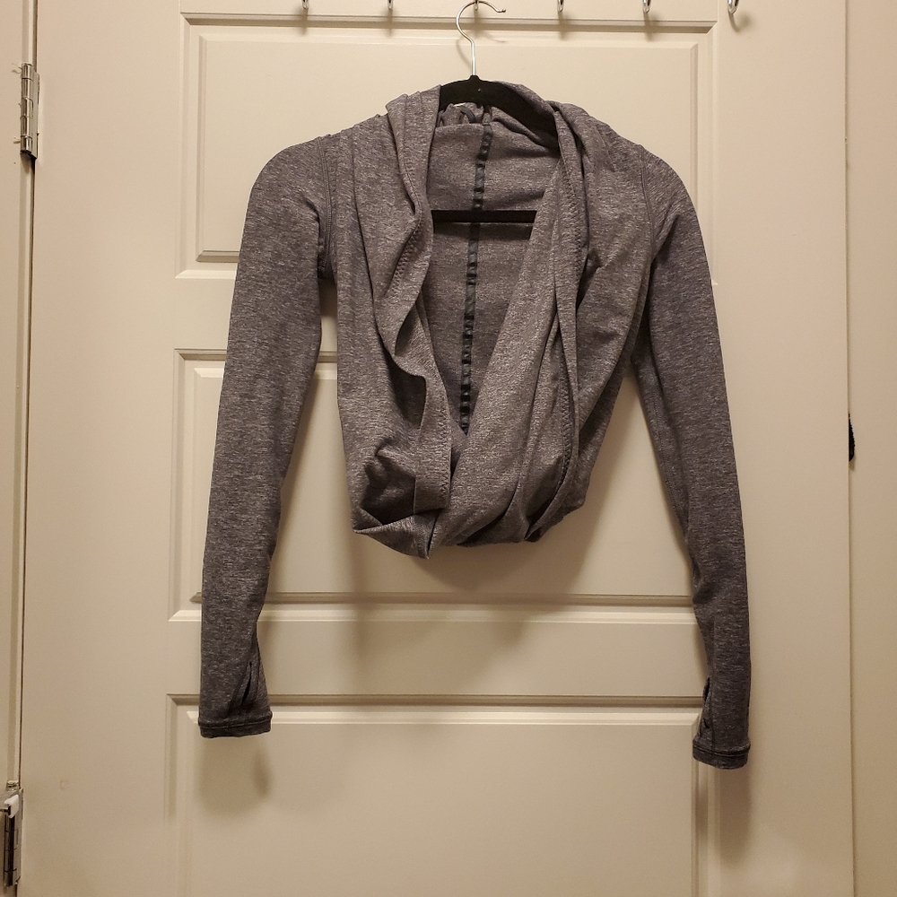 ivivva Stretchy workout top